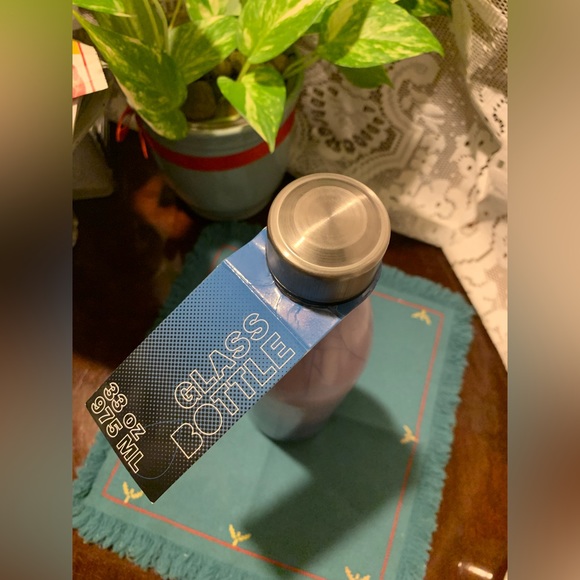 Glass Bottle Insulated Multicolor Purple Print Style Water Bottle 33oz-975ml - Picture 3 of 6